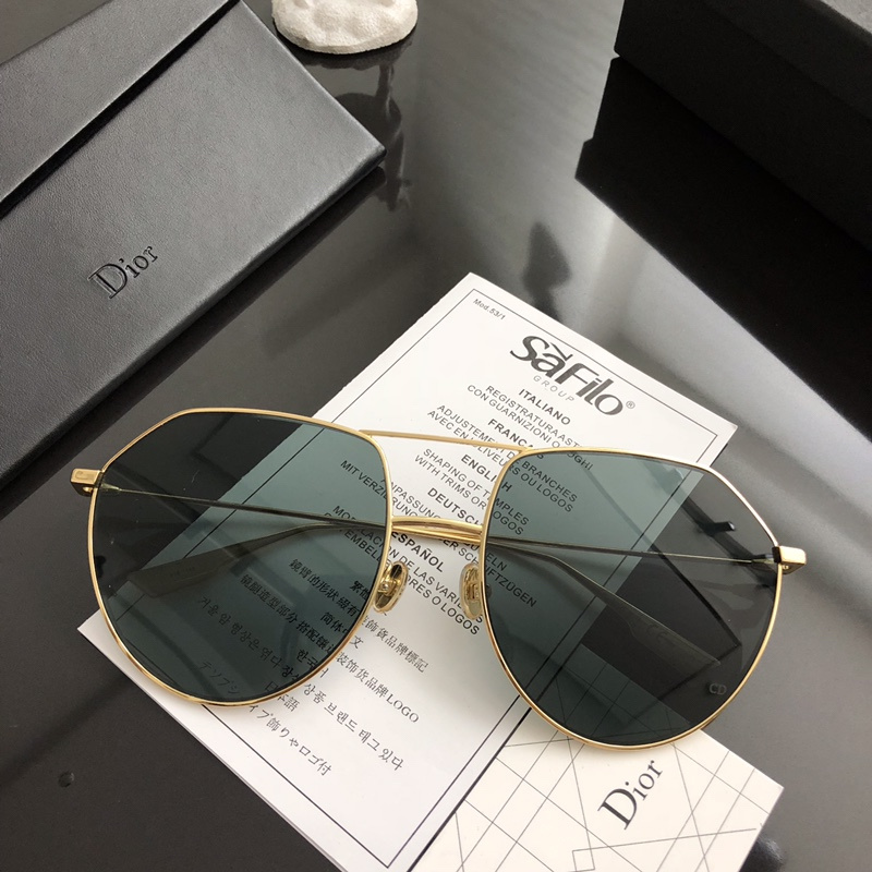 Dior Sunglasses AAAA-921