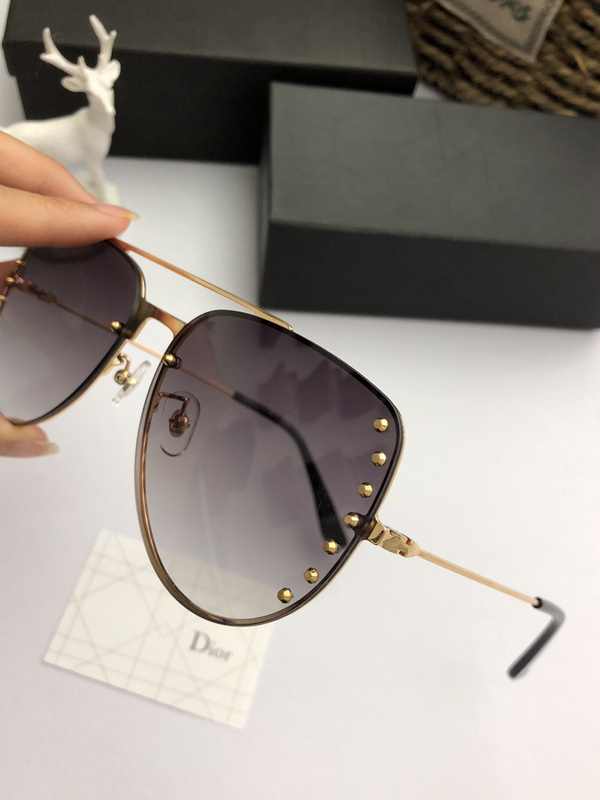 Dior Sunglasses AAAA-933