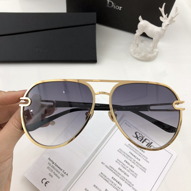Dior Sunglasses AAAA-939
