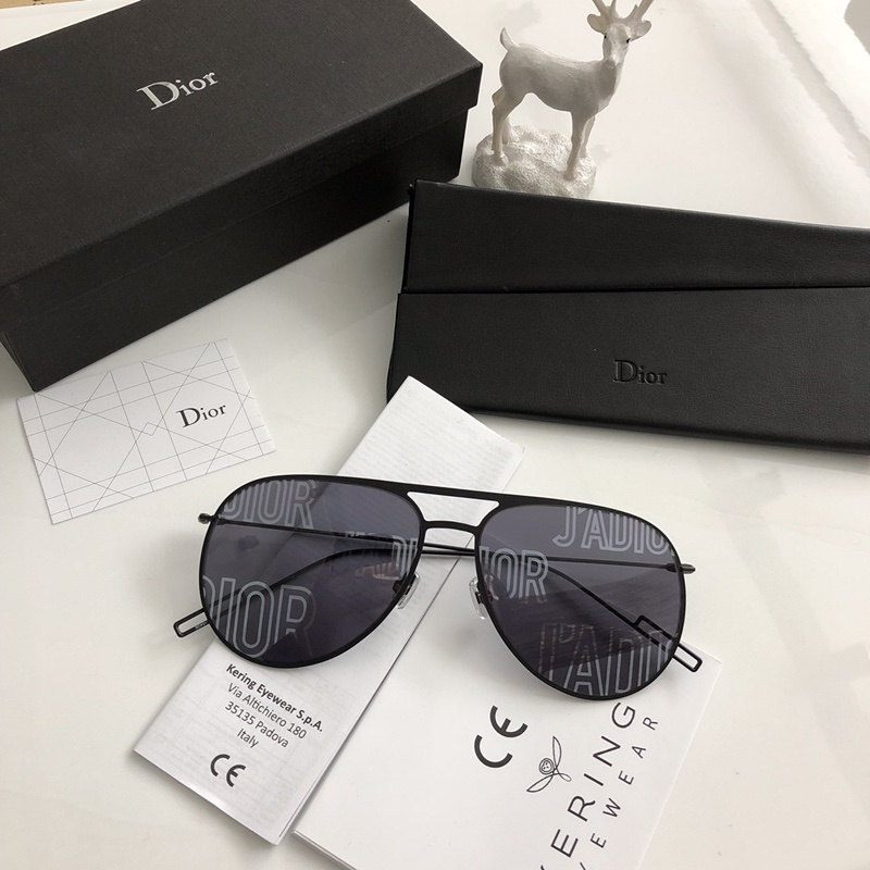 Dior Sunglasses AAAA-949