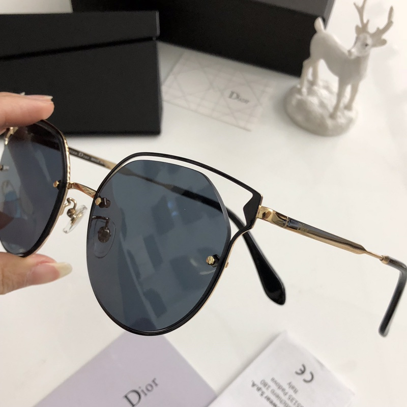 Dior Sunglasses AAAA-981