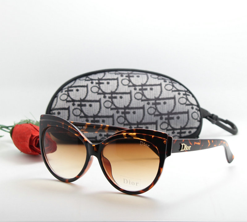 Dior sunglasses AAA-538