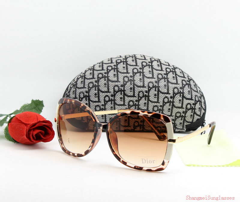 Dior sunglasses AAA-564