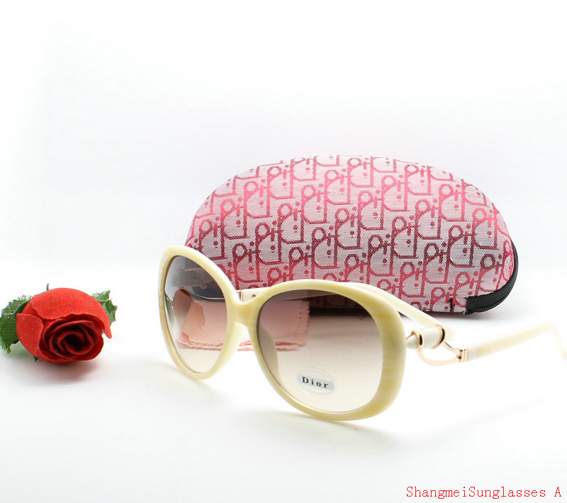 Dior sunglasses AAA-588