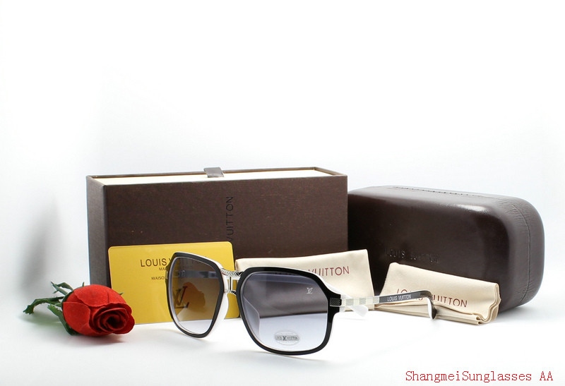 LV Sunglasses AAA-527