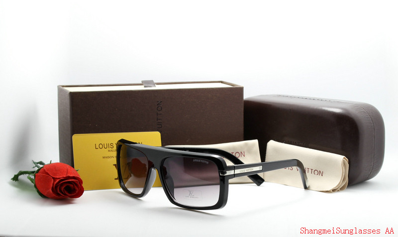 LV Sunglasses AAA-559