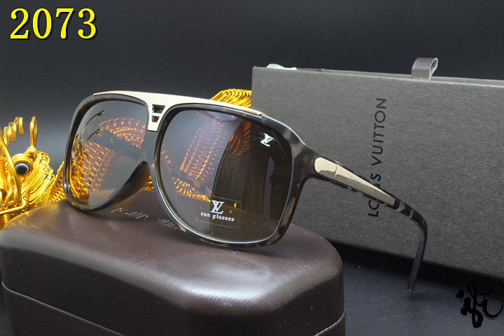 LV Sunglasses AAA-577