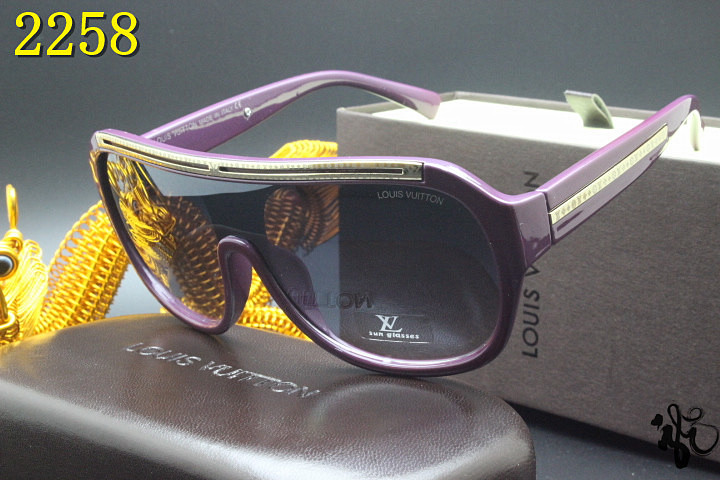 LV Sunglasses AAA-587