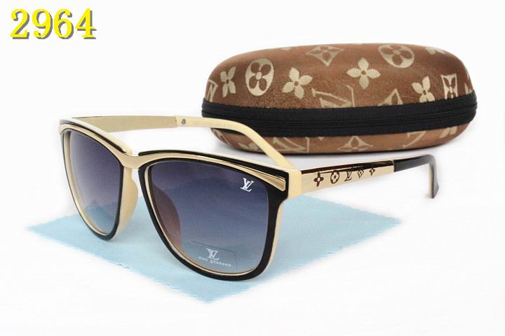 LV Sunglasses AAA-659