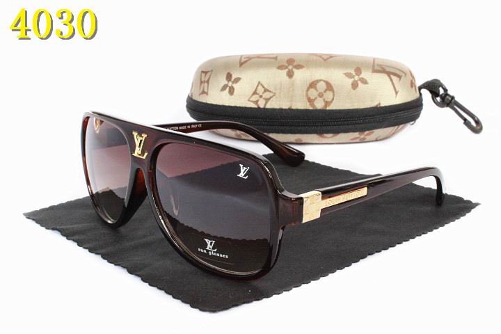 LV Sunglasses AAA-667