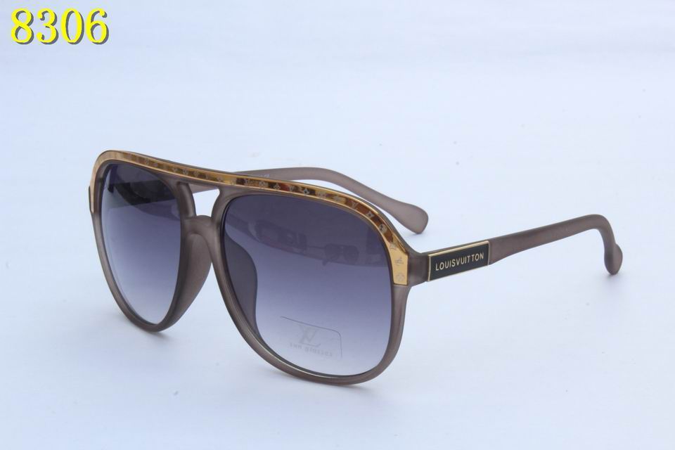 LV Sunglasses AAA-672
