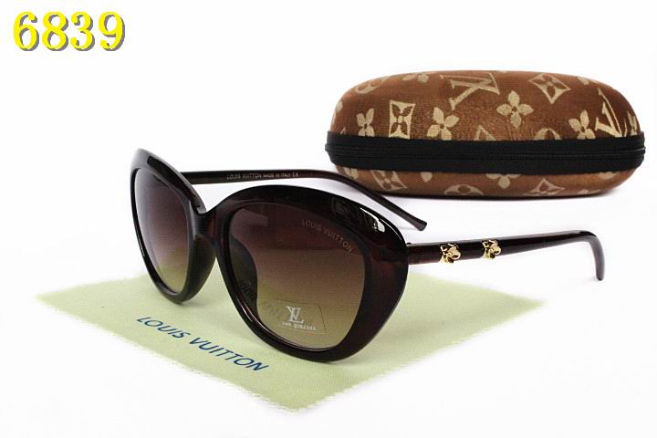 LV Sunglasses AAA-681