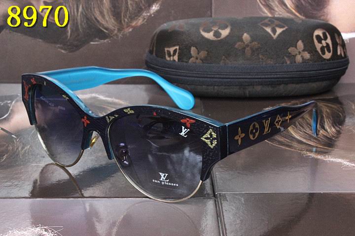 LV Sunglasses AAA-688