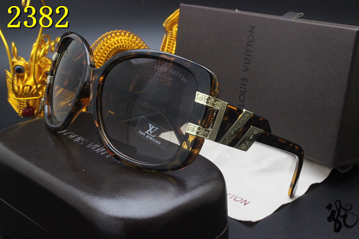 LV Sunglasses AAA-898