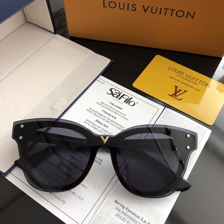 LV Sunglasses AAAA-033