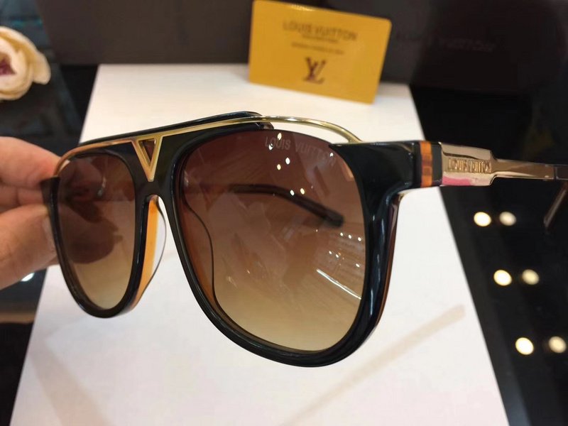 LV Sunglasses AAAA-065