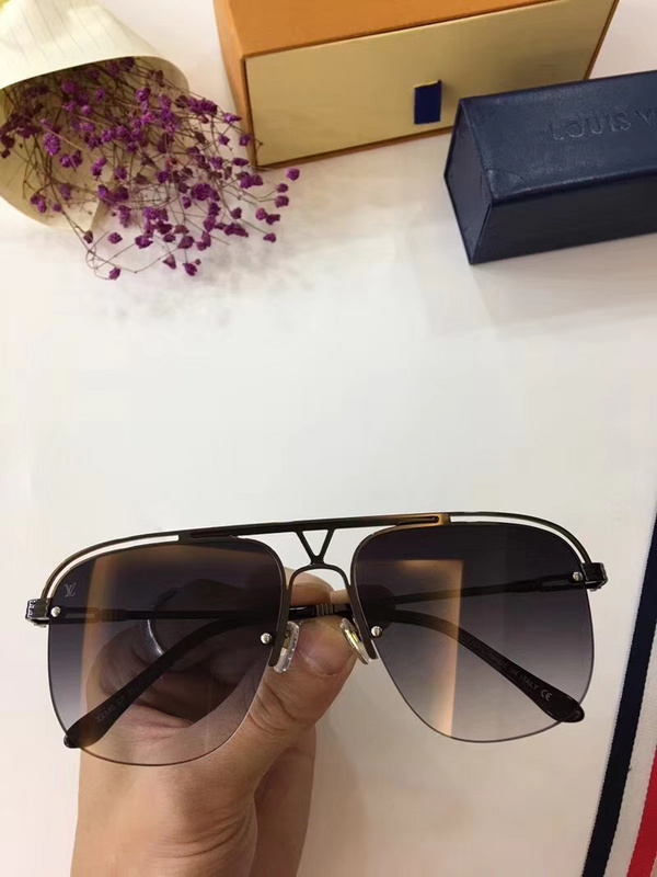 LV Sunglasses AAAA-214