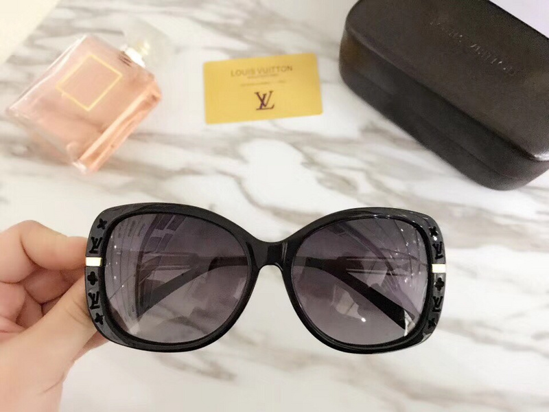 LV Sunglasses AAAA-255