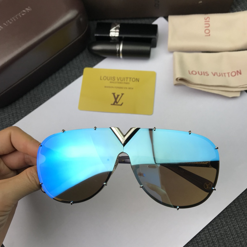 LV Sunglasses AAAA-290