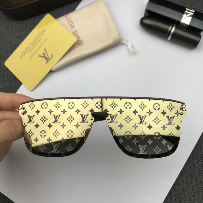 LV Sunglasses AAAA-305