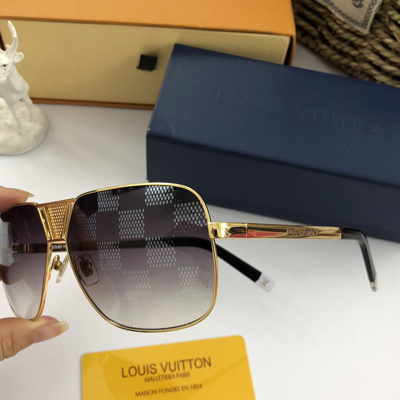 LV Sunglasses AAAA-334