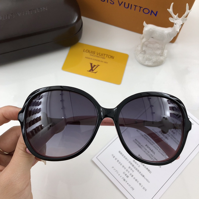 LV Sunglasses AAAA-362