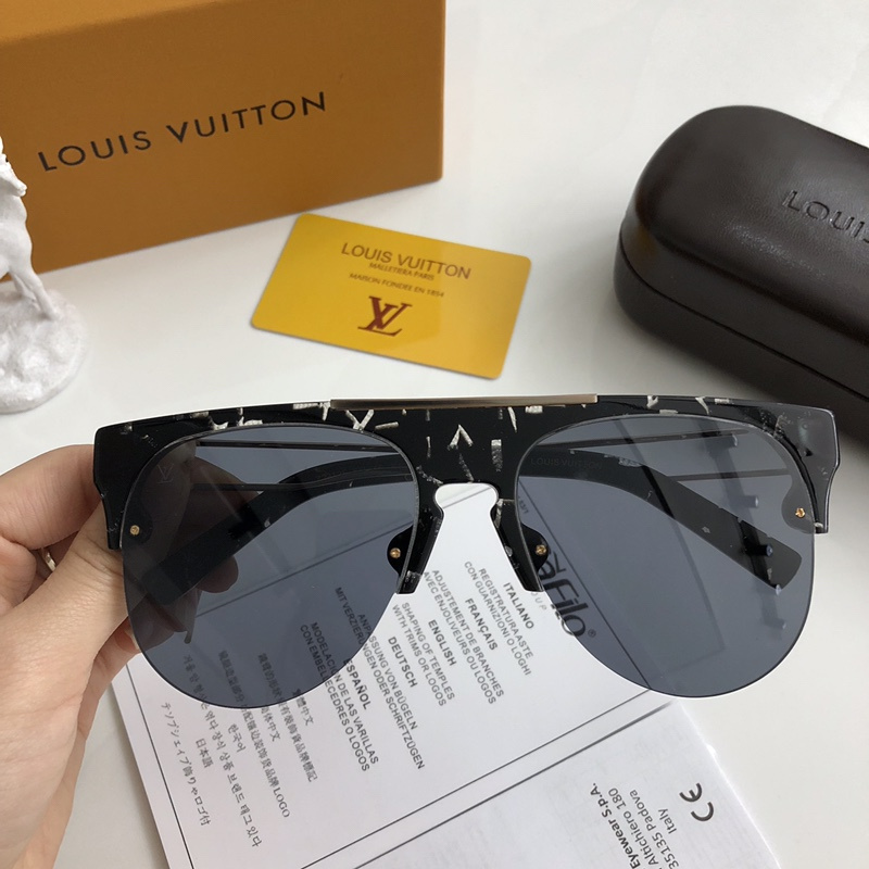 LV Sunglasses AAAA-415