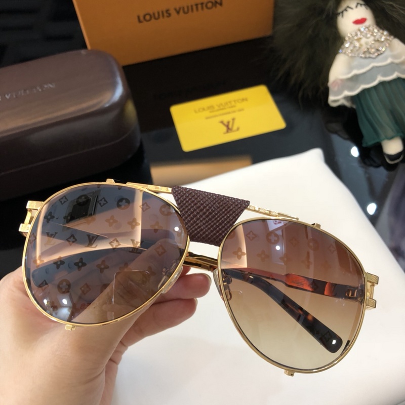 LV Sunglasses AAAA-524
