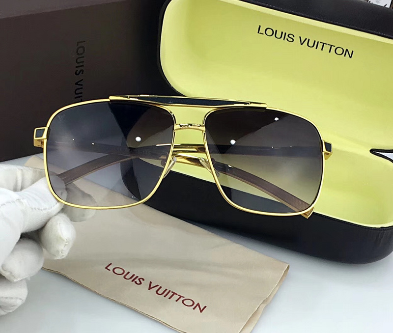 LV Sunglasses AAAA-560