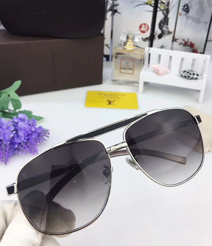 LV Sunglasses AAAA-574
