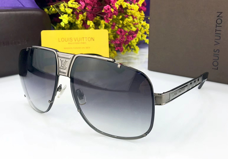 LV Sunglasses AAAA-590
