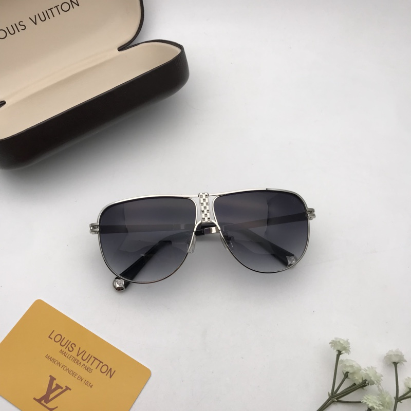 LV Sunglasses AAAA-676