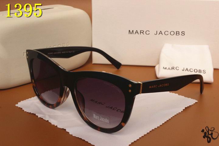 MarcJacobs Sunglasses AAA-003