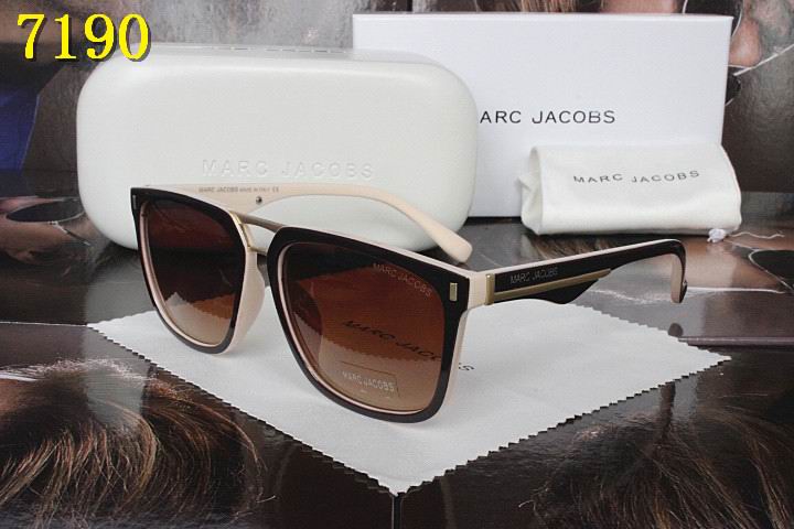 MarcJacobs Sunglasses AAA-010