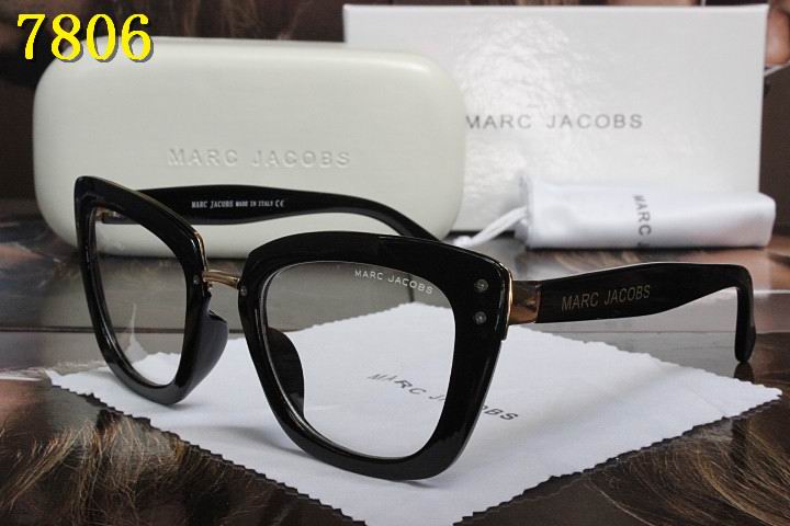 MarcJacobs Sunglasses AAA-026