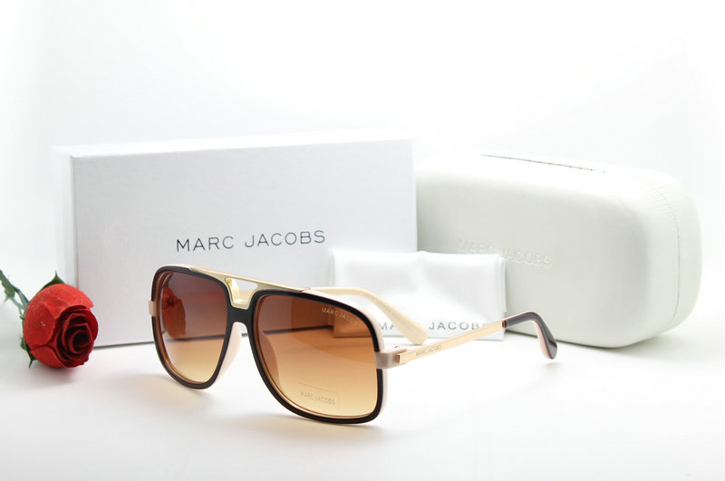 MarcJacobs Sunglasses AAA-080