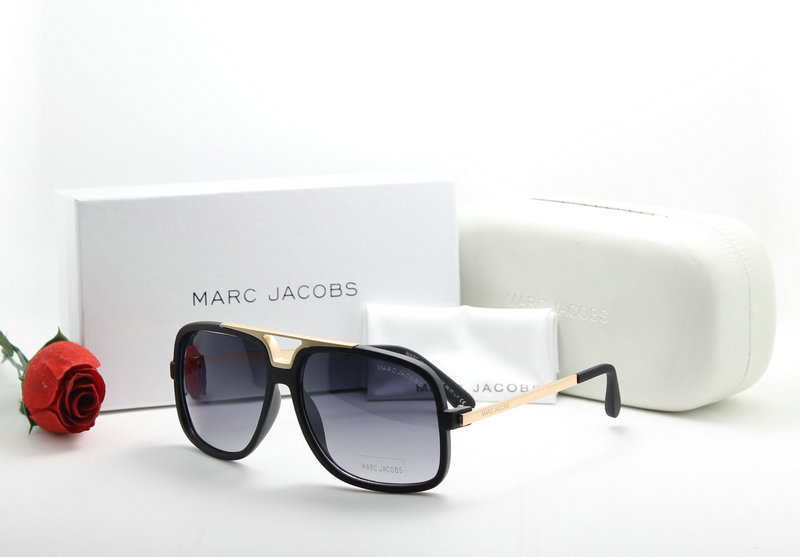 MarcJacobs Sunglasses AAA-082