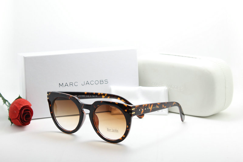 MarcJacobs Sunglasses AAA-099