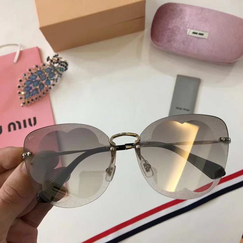 Miu Miu Sunglasses AAAA-390