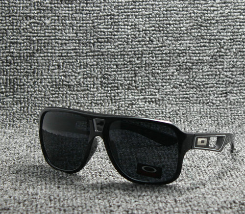 Oakley Sunglasses AAA-140