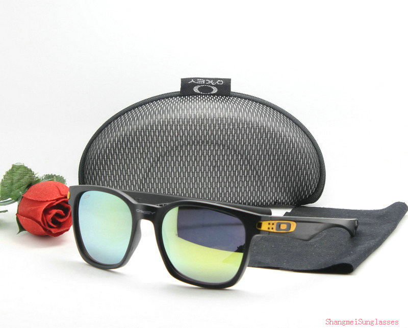 Oakley Sunglasses AAA-692