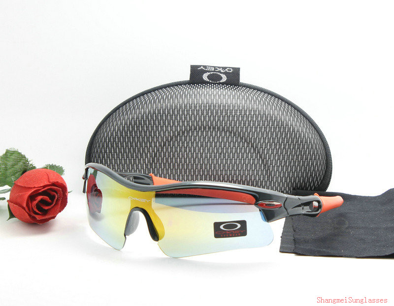 Oakley Sunglasses AAA-946