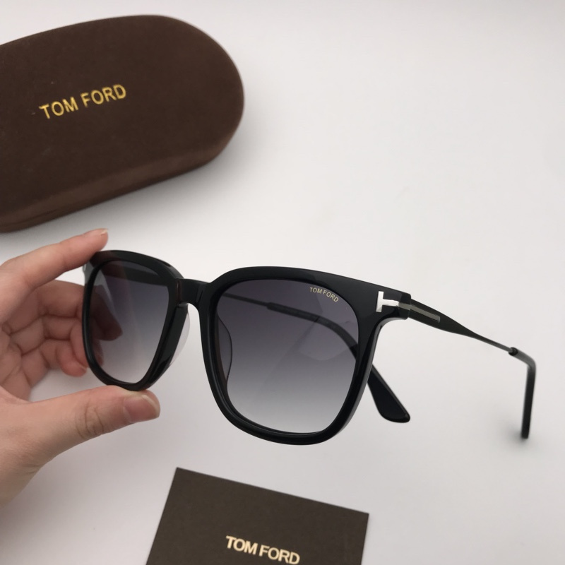 Tom Ford Sunglasses AAAA-882