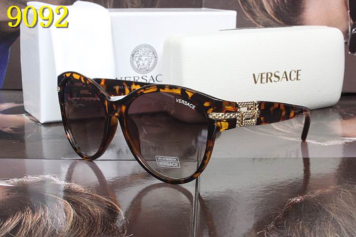 V Sunglasses AAA-218