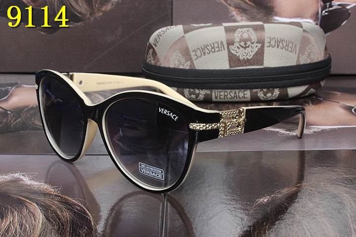 V Sunglasses AAA-524