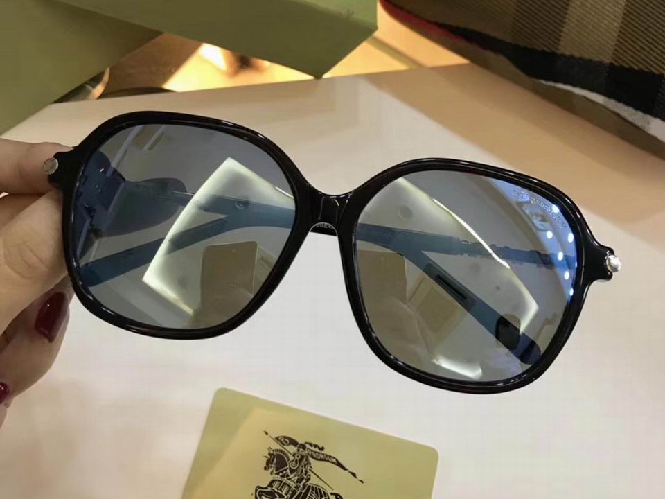 Burberry Sunglasses AAAA-269