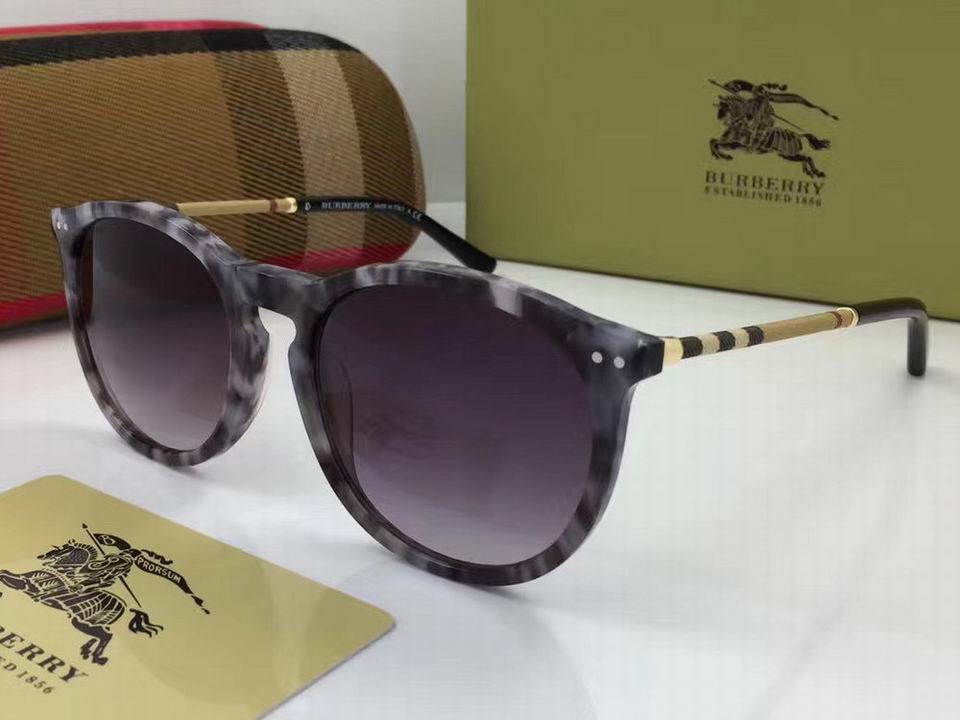 Burberry Sunglasses AAAA-287
