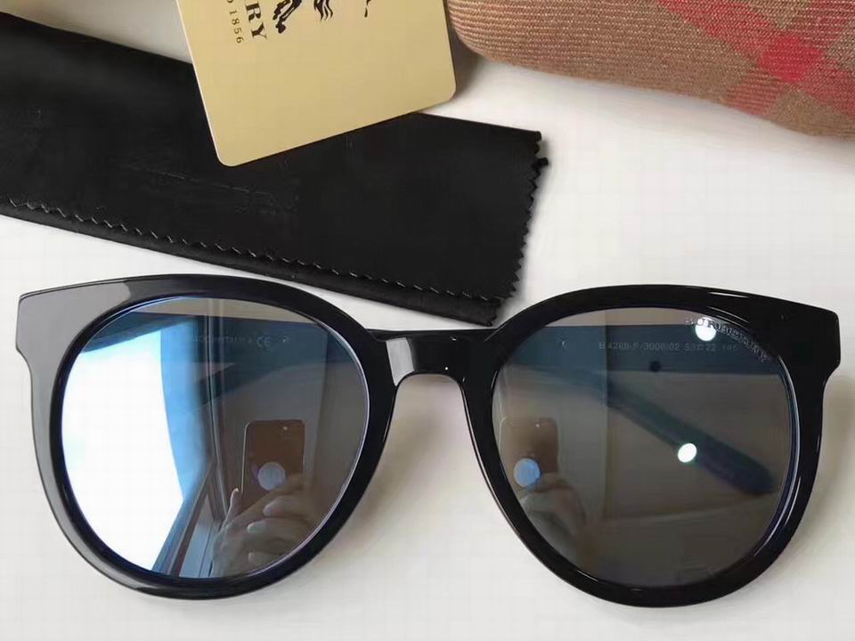 Burberry Sunglasses AAAA-305