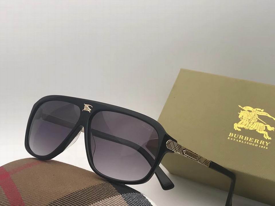 Burberry Sunglasses AAAA-324