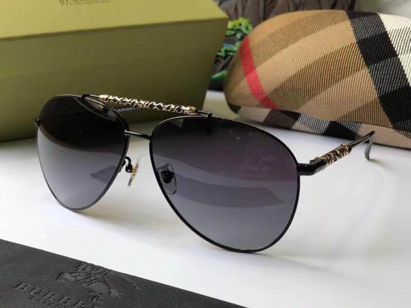 Burberry Sunglasses AAAA-330